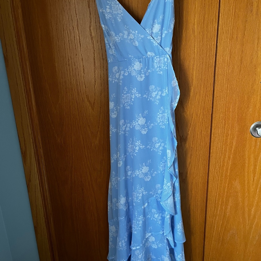 Elegant Blue Floral Wrap Dress